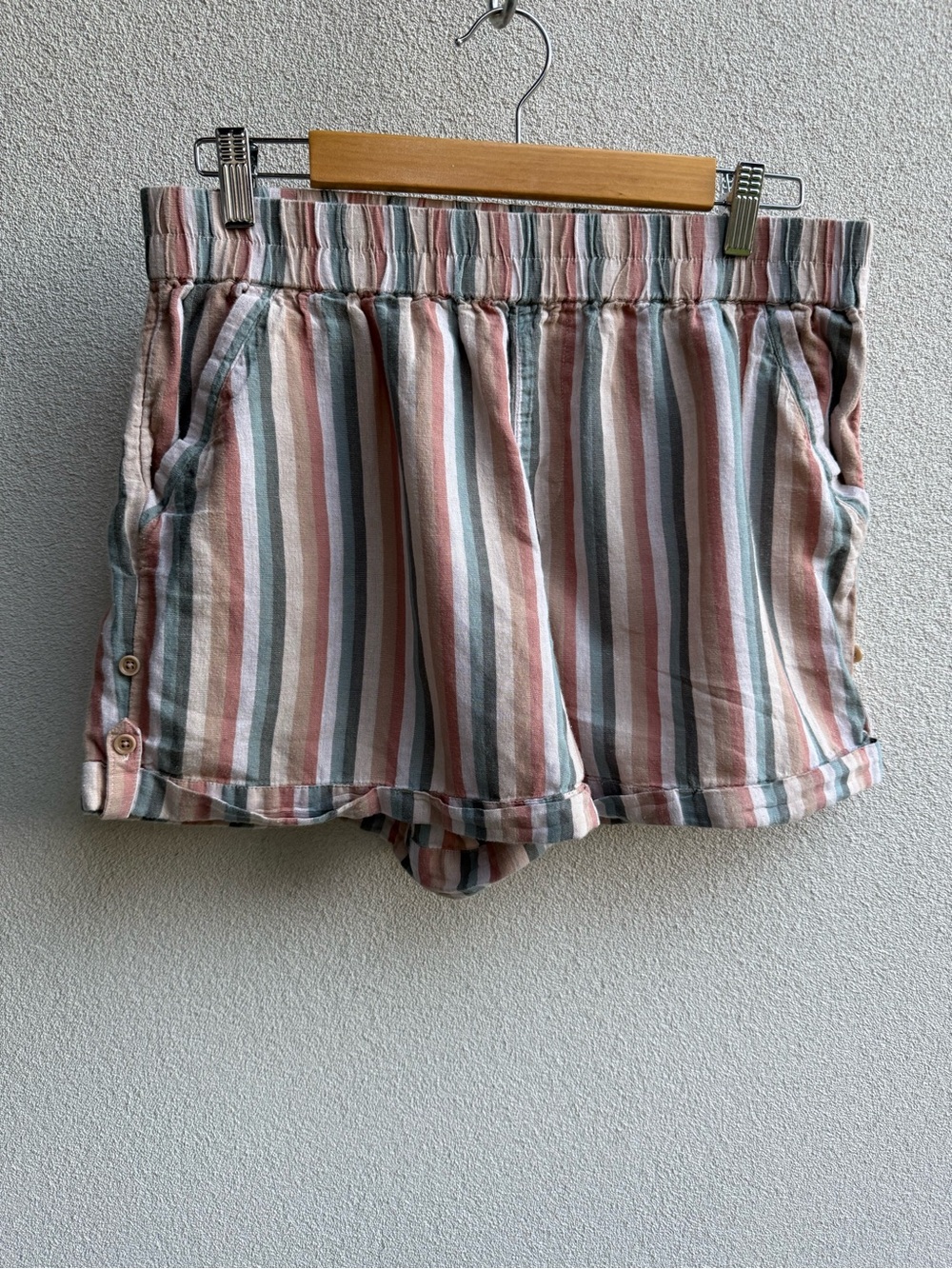 Pact ORGANIC Stripe COTTON/ HEMP  The Harbour Tabbed Short Size large